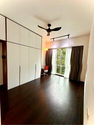 Landbay Condominium (D16), Condominium #524064161